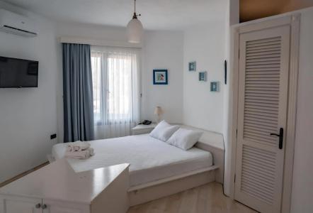 Kefi Beach & Suites - 3