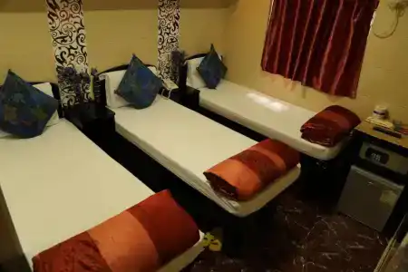 Everest Inn - 19