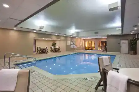 Hampton Inn - 12
