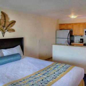 Sailport Waterfront Suites - 48