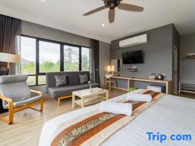 Grandsiri KhaoYai - 68