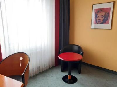 Good Morning + Leipzig - 35