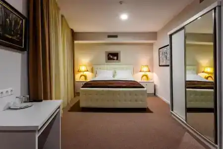 Zp Palace - 1