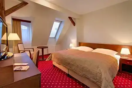 Clarion GrandZlaty Lev - 105