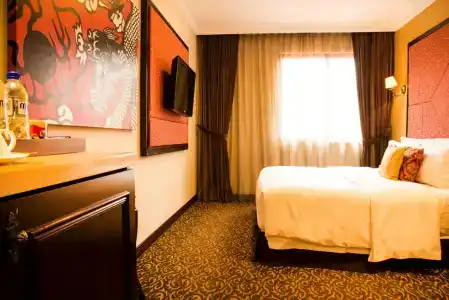 Nostalgia (Sg Clean) - 5