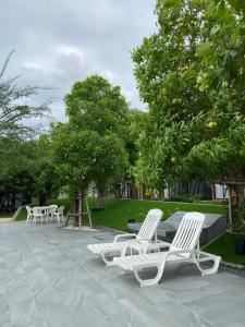 Saksiam Lakeside Resort - 29