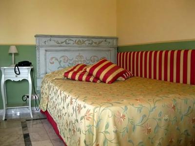 Shelley e delle Palme - 118