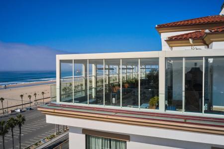 The Waterfront Beach Resort, A Hilton - 49