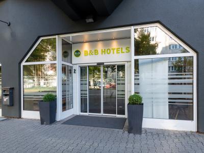 B&B Düsseldorf - Mitte - 0