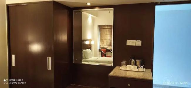 The Curzon Court - 59