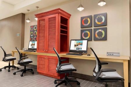 Home2 Suites By Hilton - 3