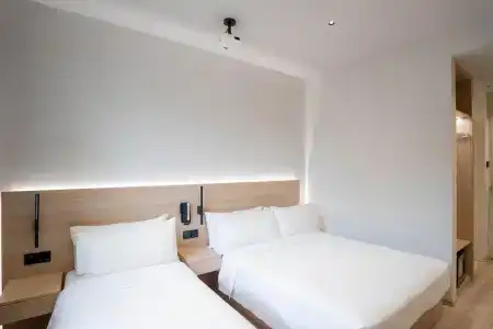 Rest Bugis (Sg Clean, Staycation Approved) - 37