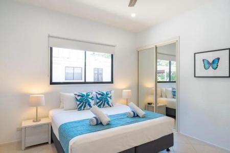 Saltwater Luxury - 128