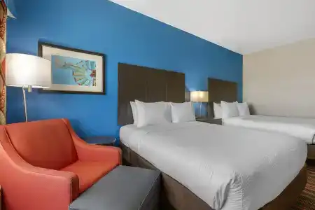 Best Western Plus Tech Medical Center Inn - 4