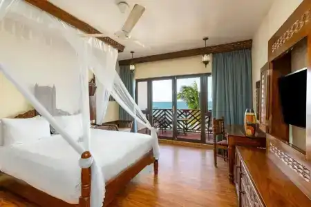 DoubleTree by Hilton Zanzibar - - 39