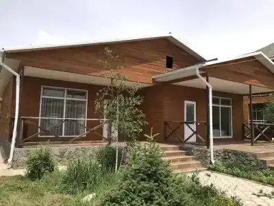 Курорт Алтын Булак на берегу озера - 10