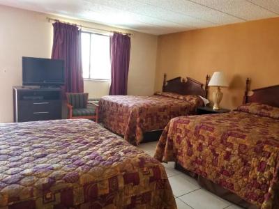Cloud 9 Inn - 51