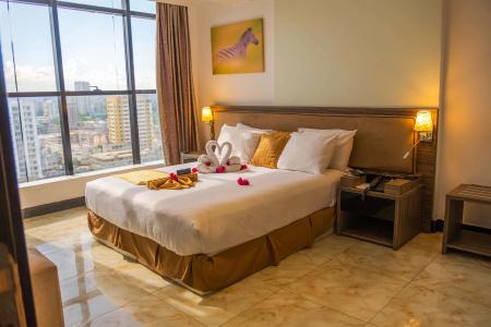 Golden Tulip - 53