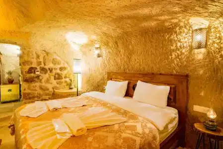 Atilla's Cave - 433
