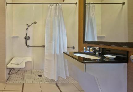 Fairfield Inn & Suites - 8