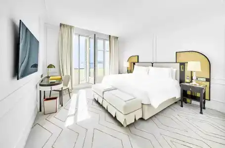 InterContinental Carlton - 44