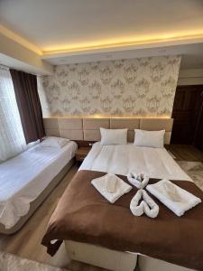 Abant Dort Mevsim Konagı - 24