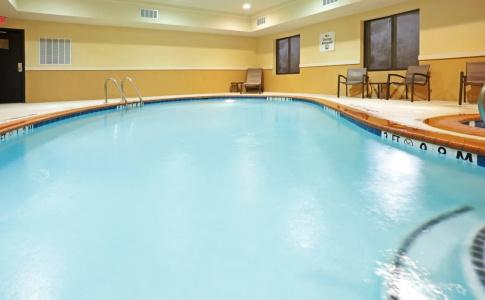 Comfort Inn & Suites Dallas Medical-Market Center - 10