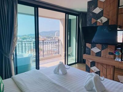 Sky Wave Patong - 95