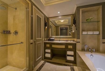The Ritz-Carlton, - 10