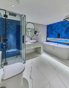 Ramada and Suites by Wyndham Dubai JBR - 113