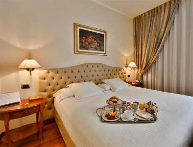 Best Western Globus City - 90