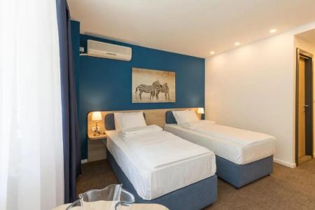 Premium Crown Suites - 82
