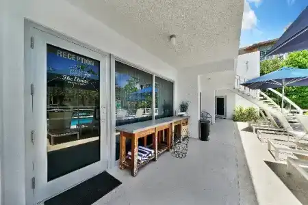 The Elmar Boutique - 14