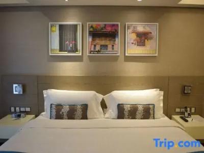 Ascott Sentral - 72