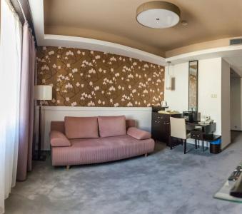 Corso Boutique - 77