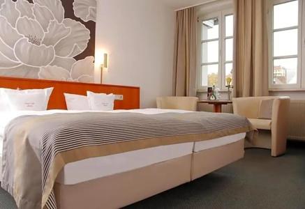 Müller Café & Wein - Mondholzhotel - 36