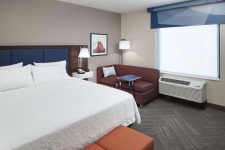 Hampton Inn & Suites Phoenix Downtown - 6