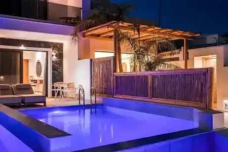 Vanik Suites - 13