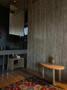 In Gallery & Spa - 93