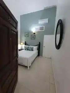 Class Colonial - 25