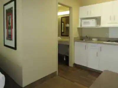 Extended Stay America Suites - - Hanes Mall Blvd - 16