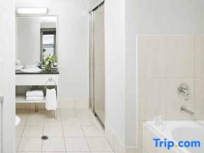 Rydges - 171