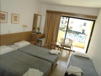 Summerland & Bungalows - 2