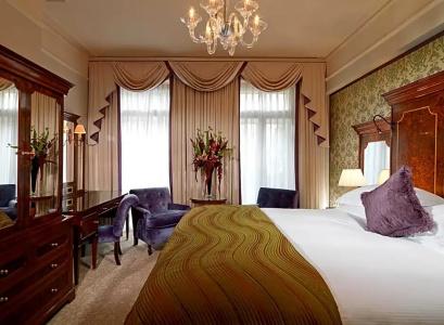 The Goring - 74