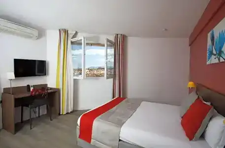 Appart-Hôtel Mer & Golf City Perpignan Centre - 94