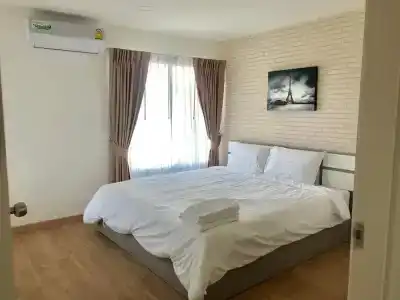 The Lux Ladprao 10 - 2