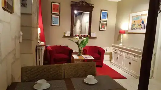 Logis hôTel Du ThéâTre - 16