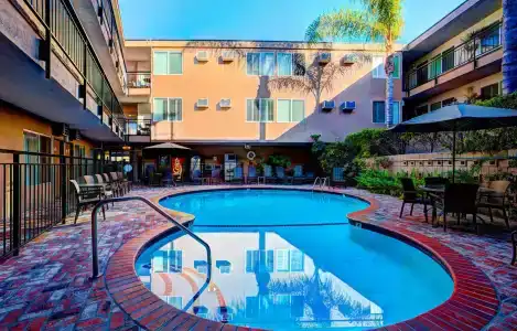 Dunes Inn - Wilshire - 15