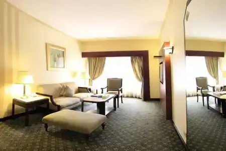 Pyramisa Suites Cairo - 90