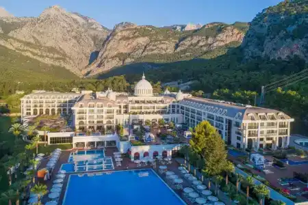Amara Premier Palace - 1